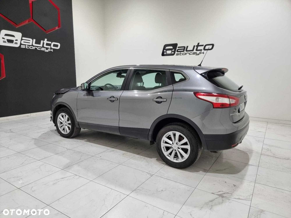 Nissan Qashqai - 10