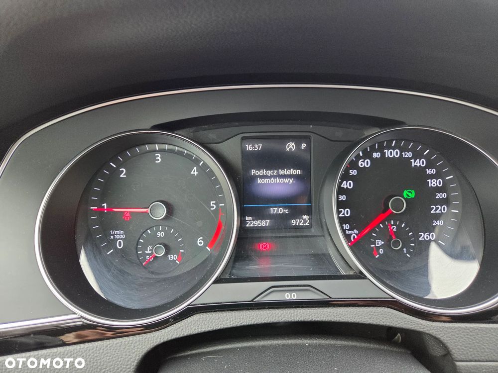 Volkswagen Passat 2.0 TDI 4Mot Elegance DSG - 11