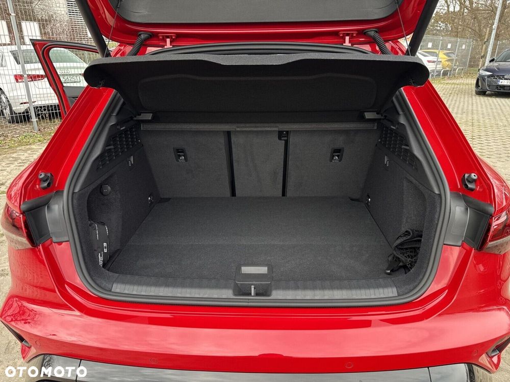 Audi RS3 Sportback TFSI Quattro S tronic - 23
