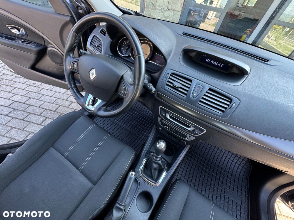 Renault Megane 1.2 Energy TCe Limited - 13