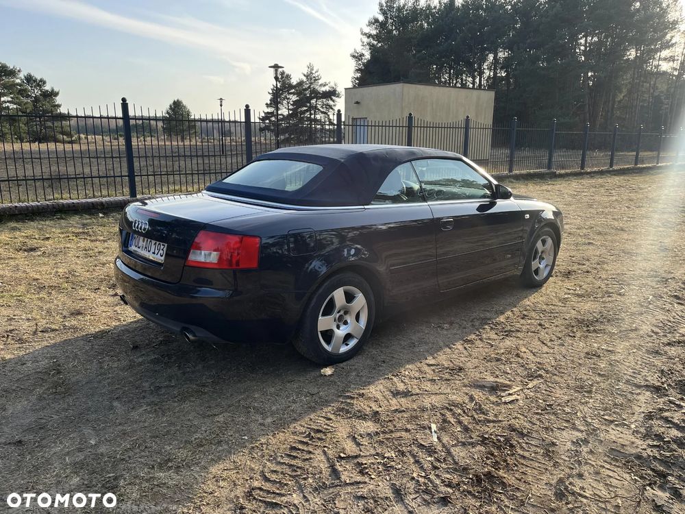 Audi A4 Cabrio 2.4 - 3