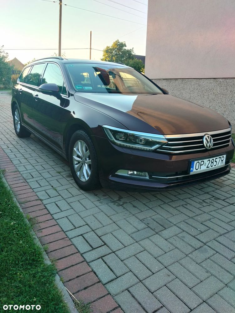 Volkswagen Passat 1.6 TDI (BlueMotion Technology) DSG Comfortline - 2