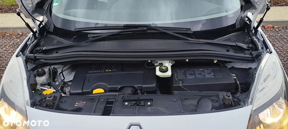 Renault Scenic 1.4 16V TCE Bose Edition - 12