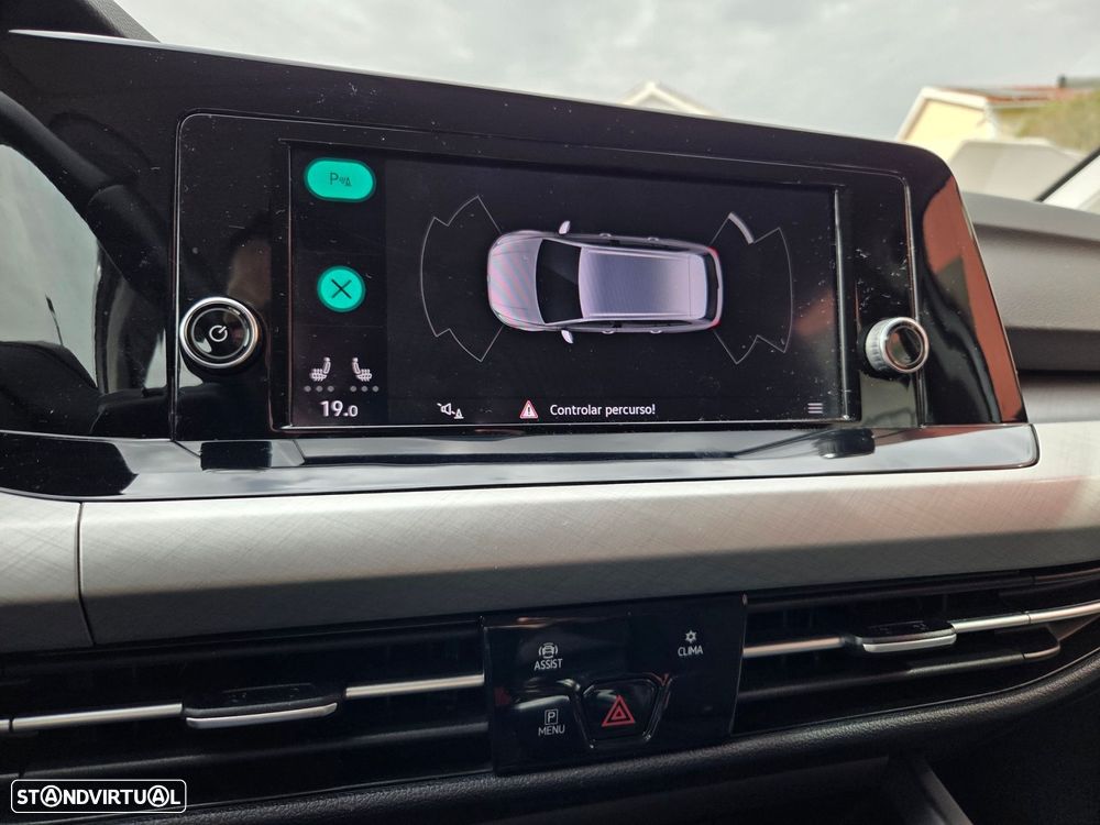 VW Golf Variant 2.0 TDi - 26