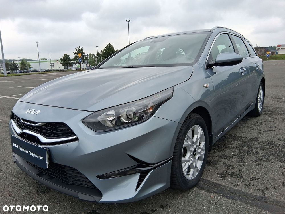 Kia Ceed - 28