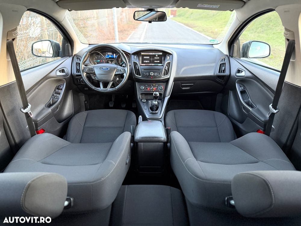 Ford Focus 1.5 TDCi DPF Start-Stopp-System COOL&CONNECT - 8