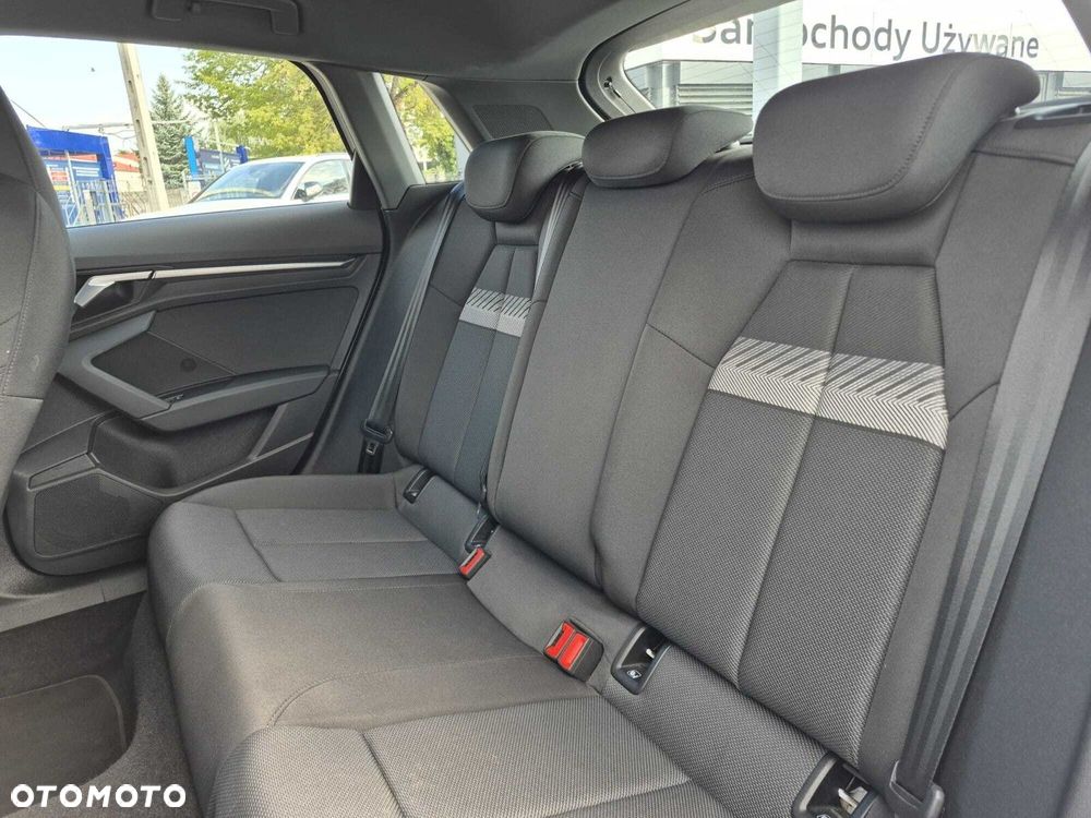 Audi A3 Sportback 35 TFSI mHEV Advanced S tronic - 29