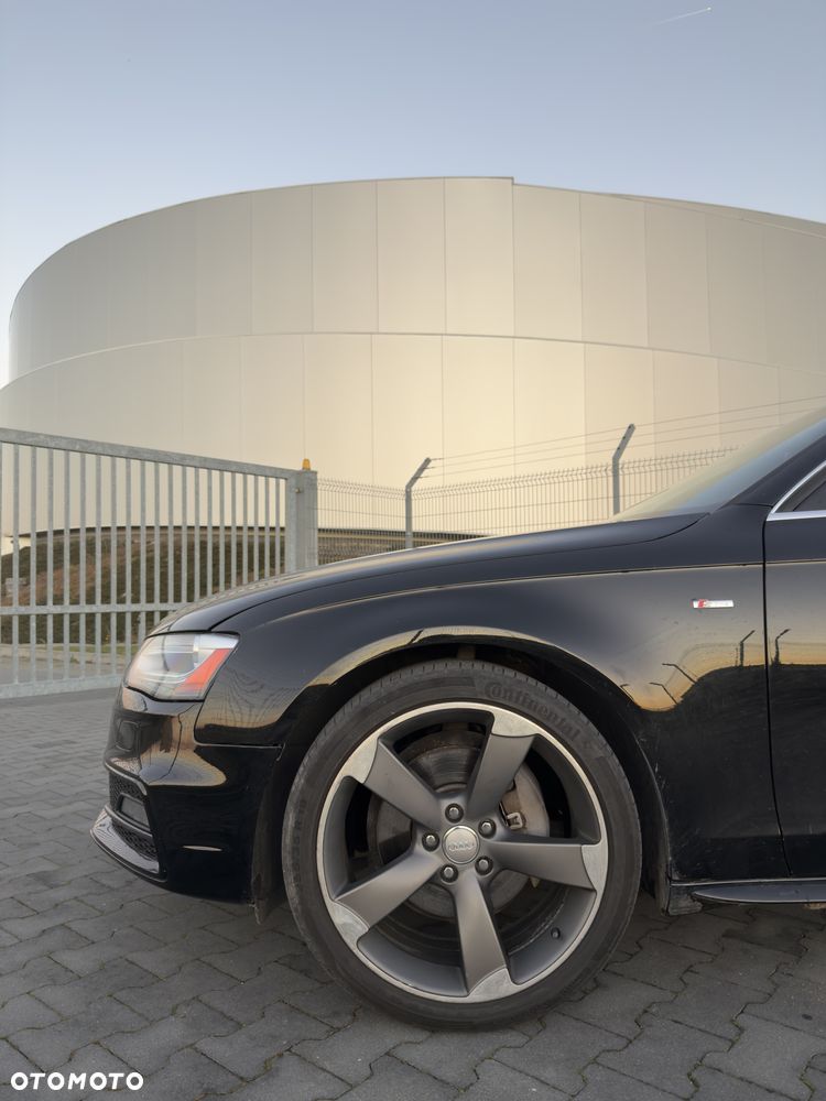Audi A4 Limousine - 7