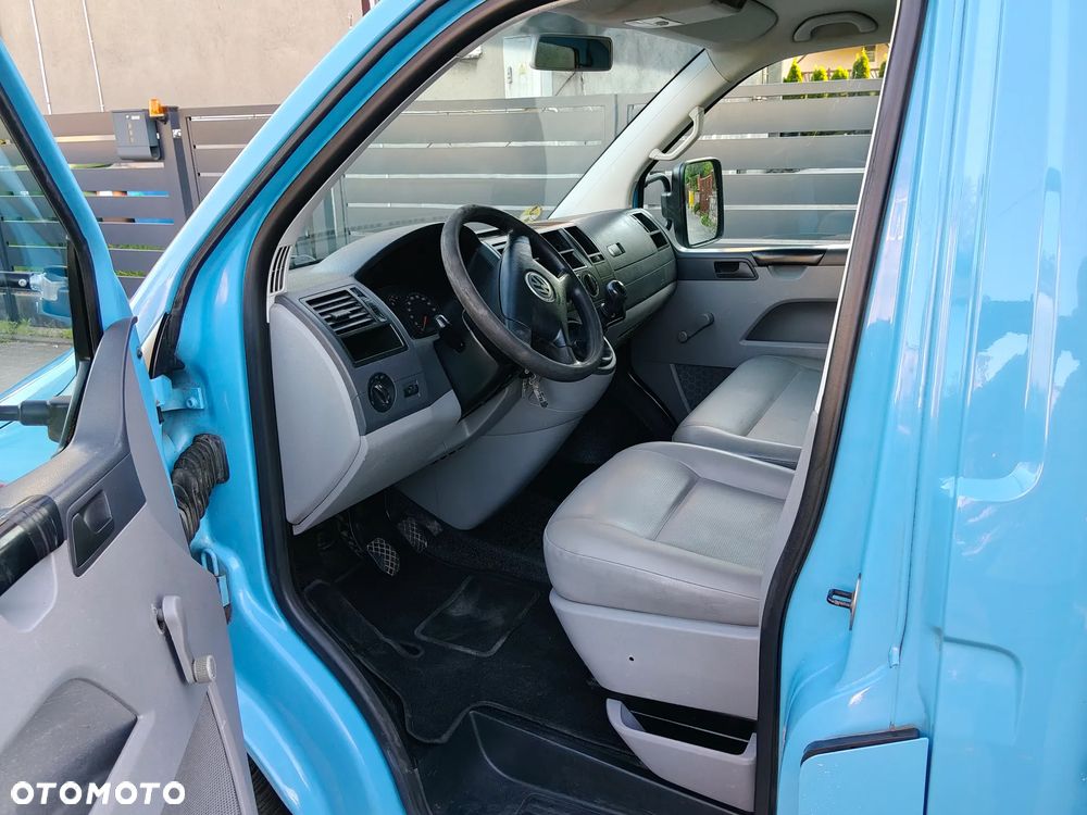 Volkswagen T5 - 5