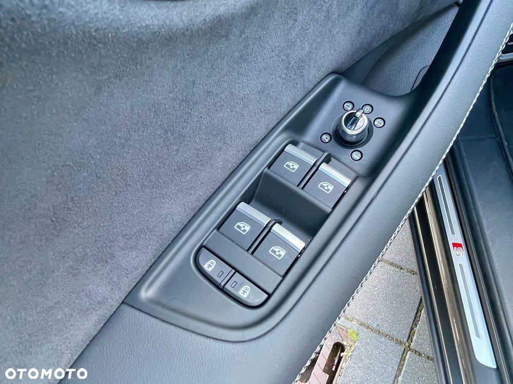 Audi Q7 - 21