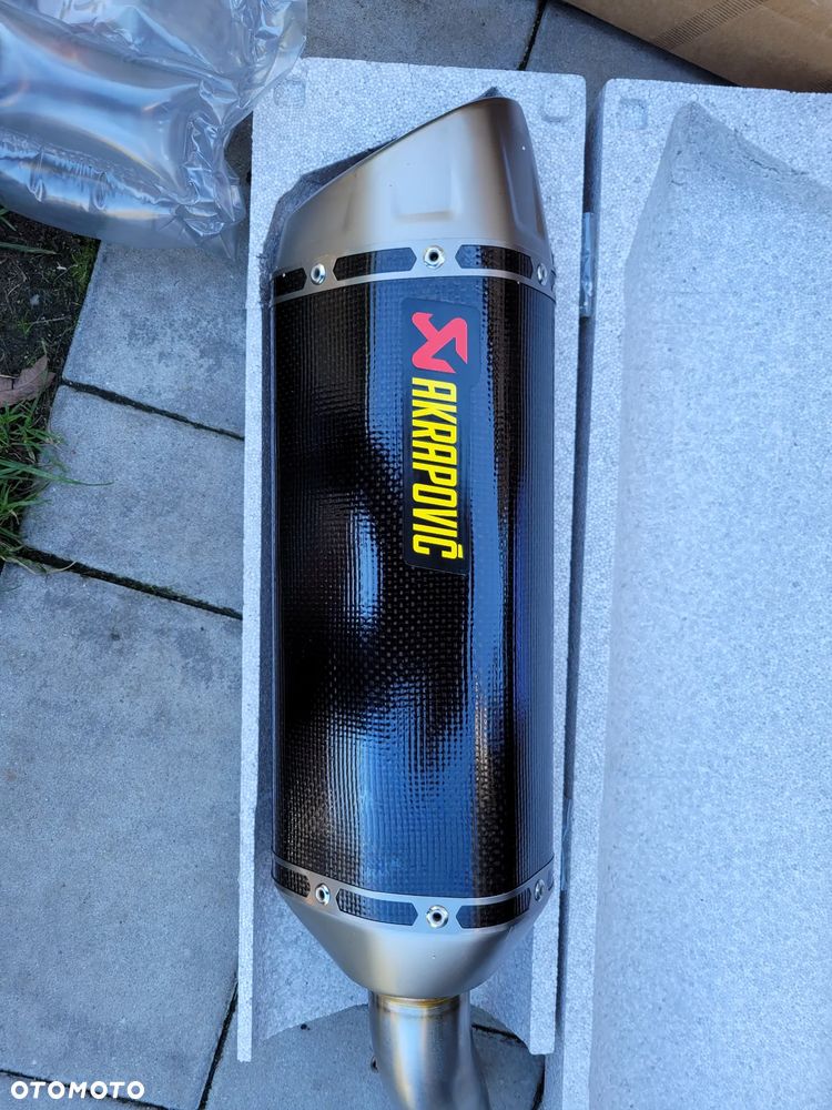 Tłumik, wydech Akrapovic Honda CB 750 Hornet 750 - 2