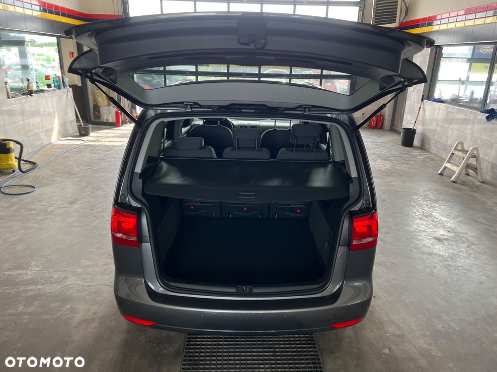 Volkswagen Touran 2.0 TDI DPF Comfortline DSG - 21