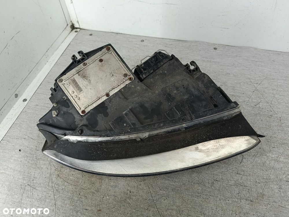 LAMPA PRZÓD LEWA XENON AUDI A4 B6 8E0941003S  8E0990007S - 2
