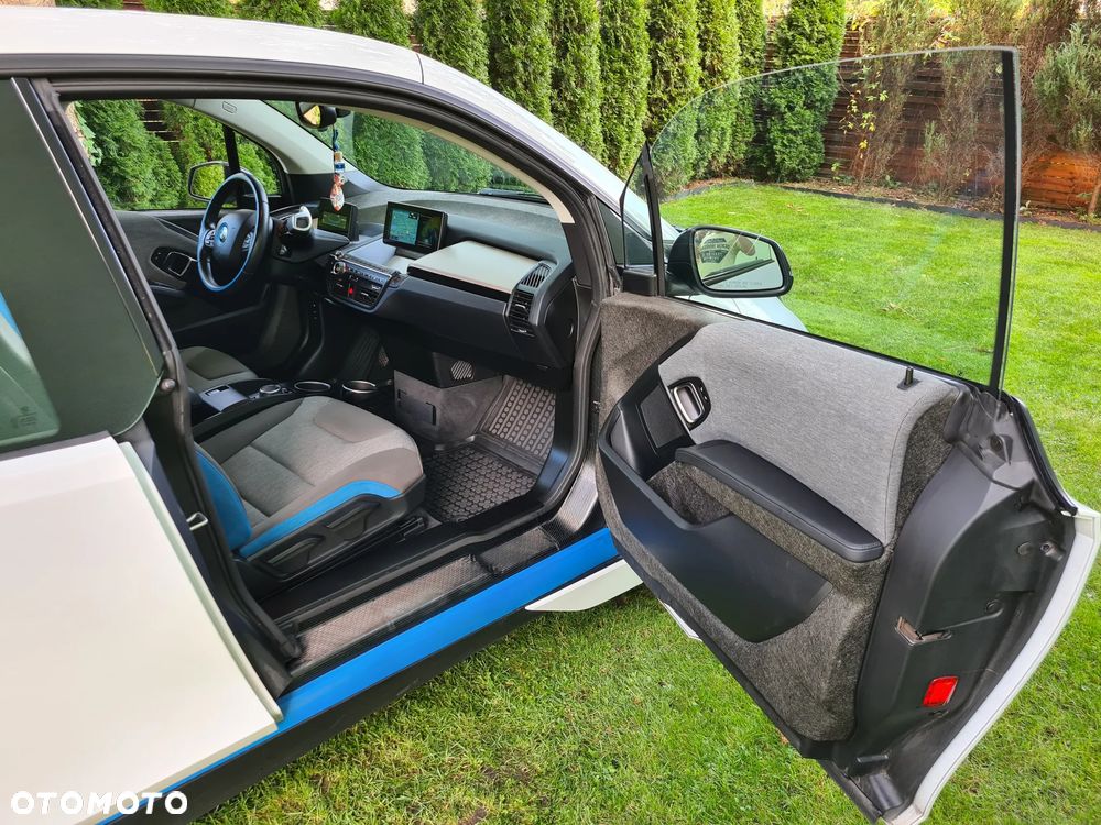BMW i3 (Range Extender) - 17