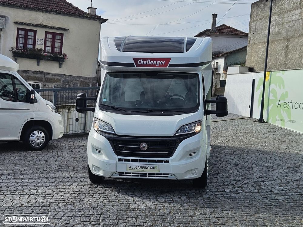 Challenger Genesis 275 Salão Face-to-face - 12