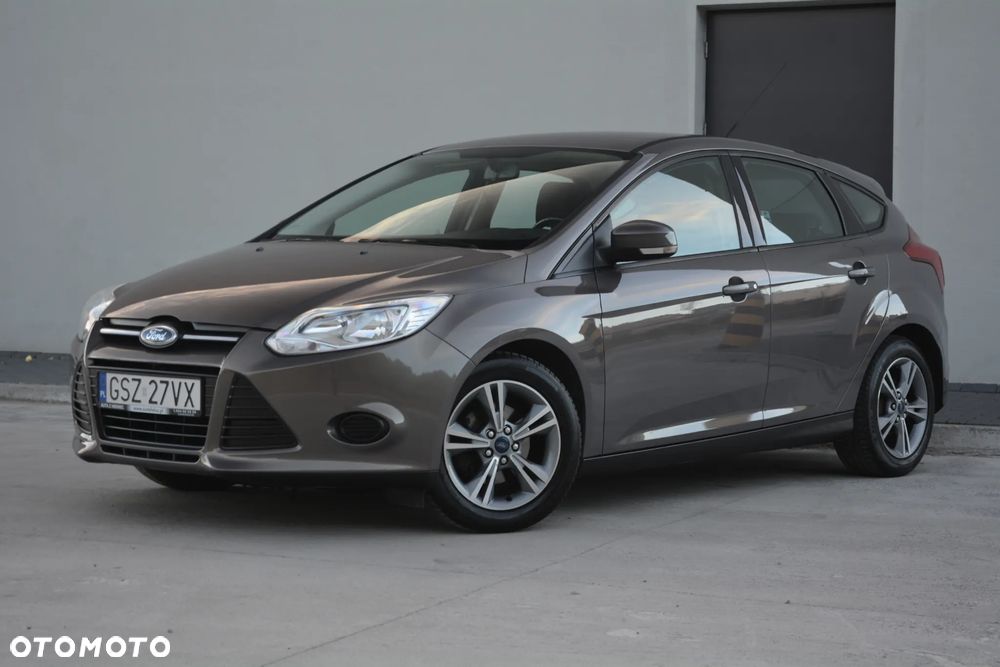 Ford Focus - 25