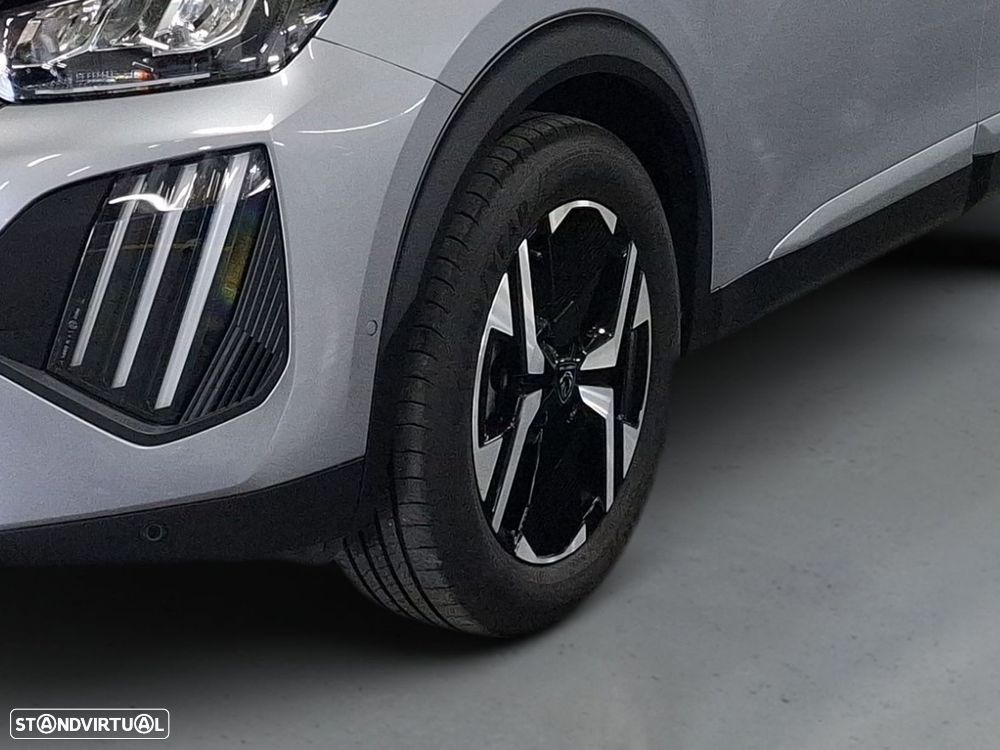 Peugeot 2008 1.2 PureTech Allure - 4