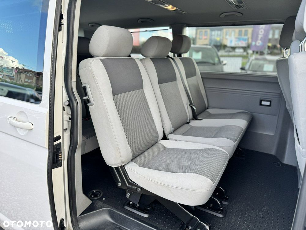 Volkswagen Transporter Multivan DSG Business - 25