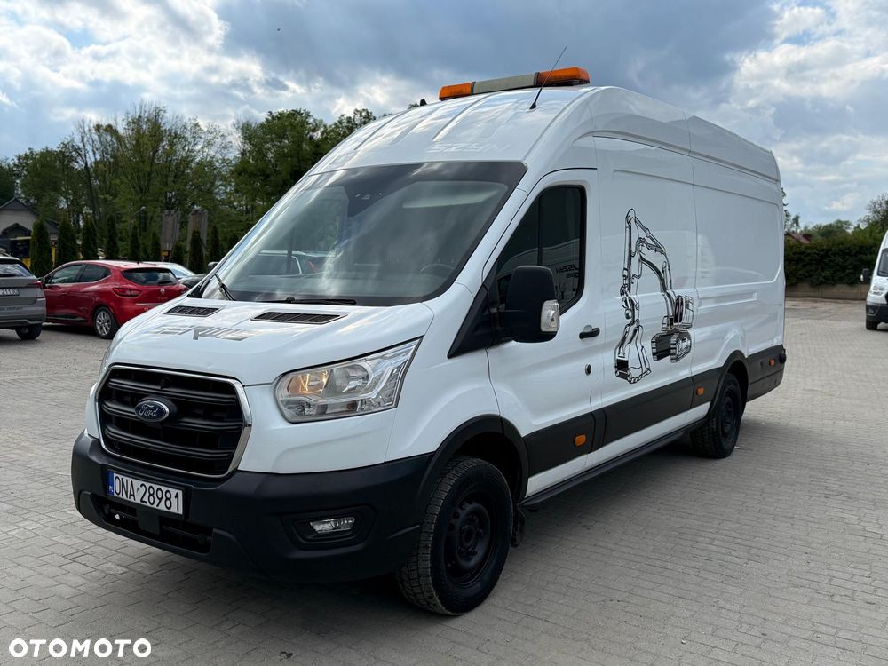 Ford Transit - 1