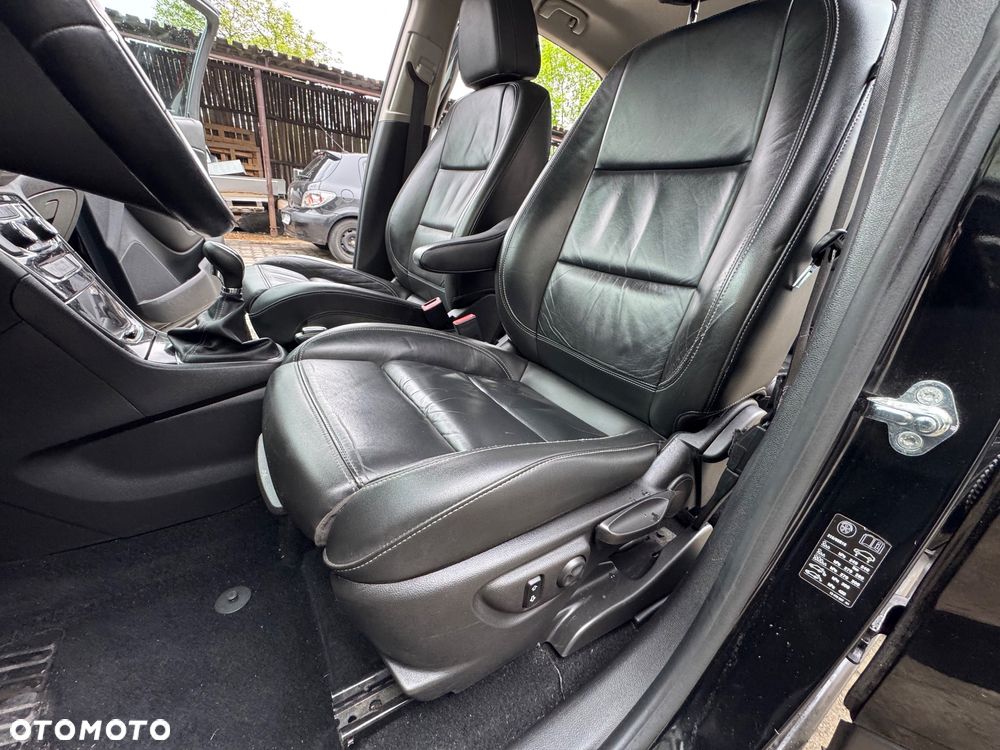 Opel Mokka X - 17