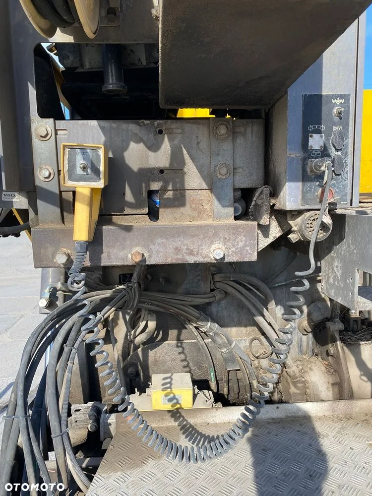 Volvo ABG 7820B / Rozściełacz Asfaltu / Niwelacja / Poszerzenia - 21