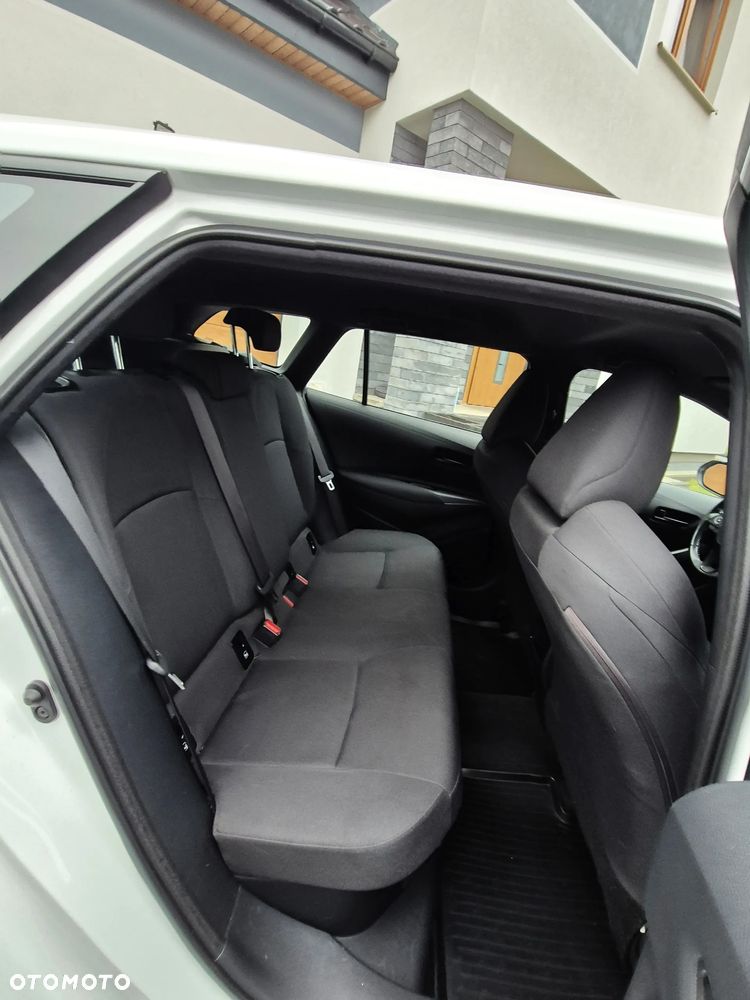 Toyota Corolla 1.8 Hybrid Comfort - 16