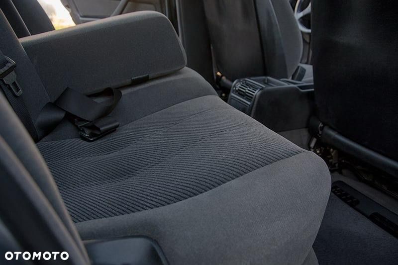 BMW Seria 5 525i - 17