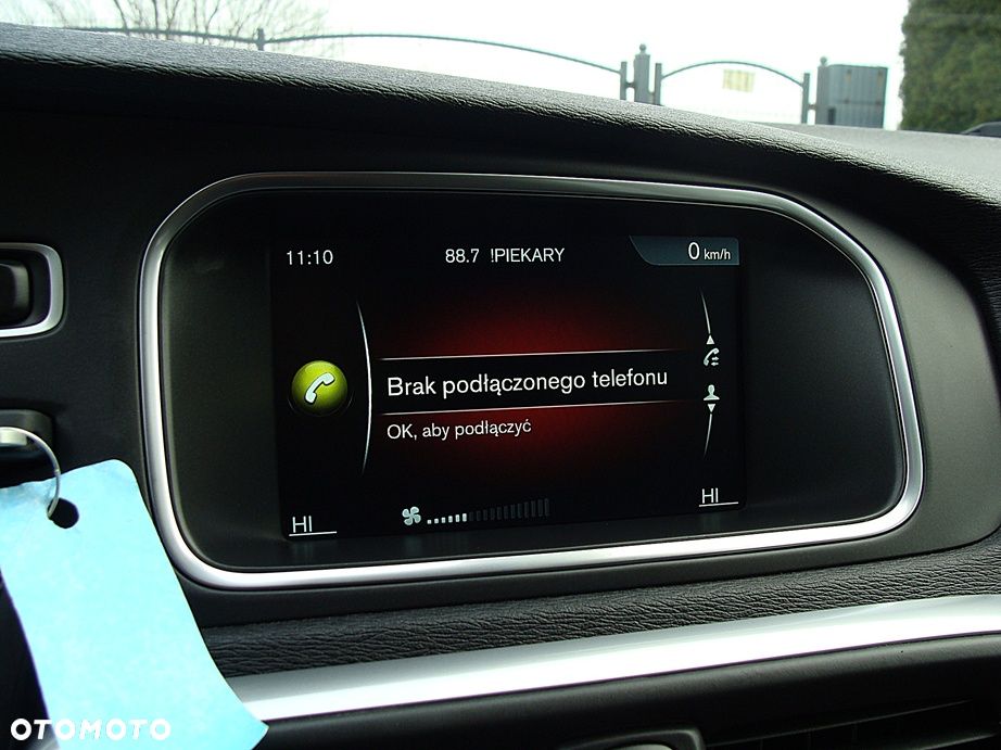 Volvo V40 Cross Country D2 Geartronic Momentum - 24