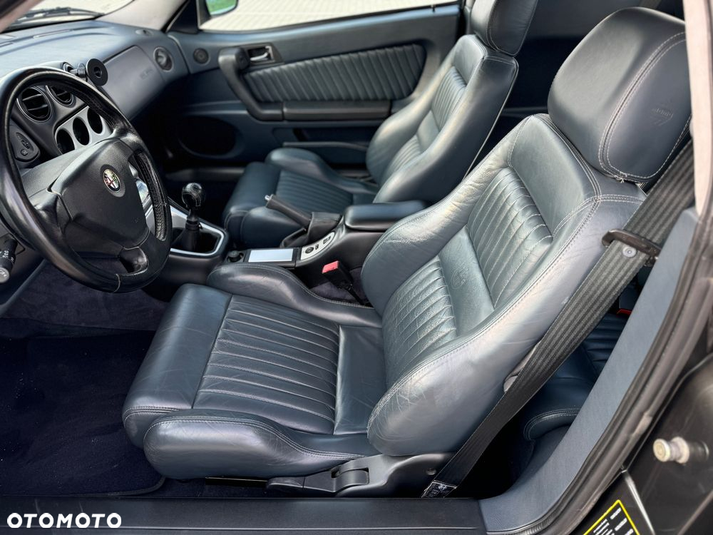 Alfa Romeo GTV 3.0 V6 - 15