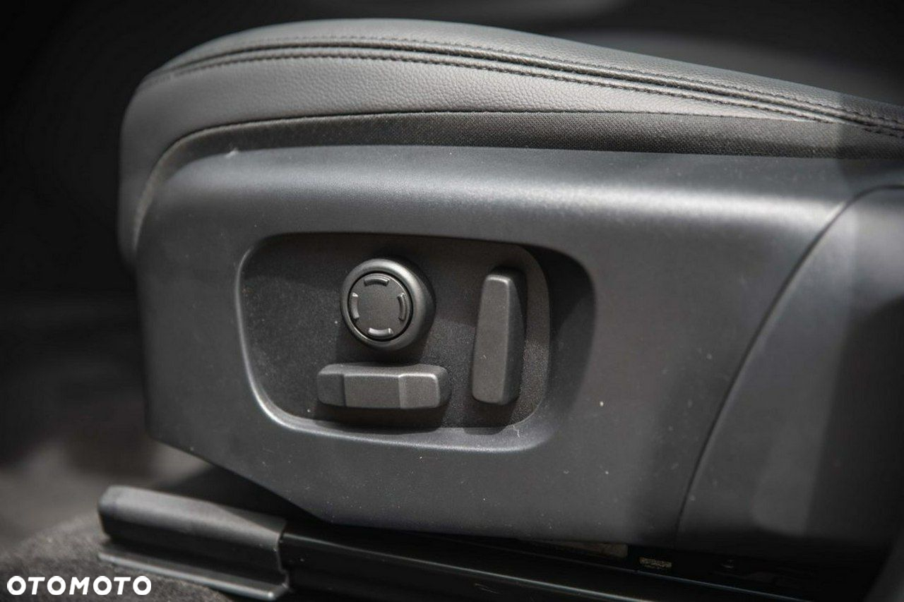 Land Rover Range Rover Evoque - 18