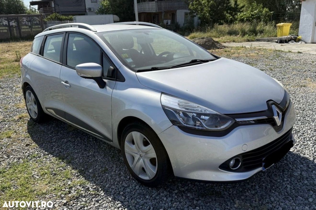 Renault Clio - 1