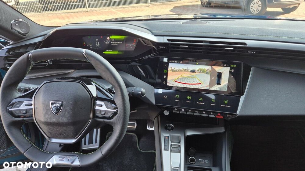 Peugeot 408 - 12