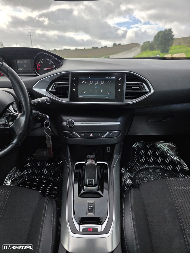 Peugeot 308 SW BlueHDi 130 EAT8 Stop & Start Allure - 7