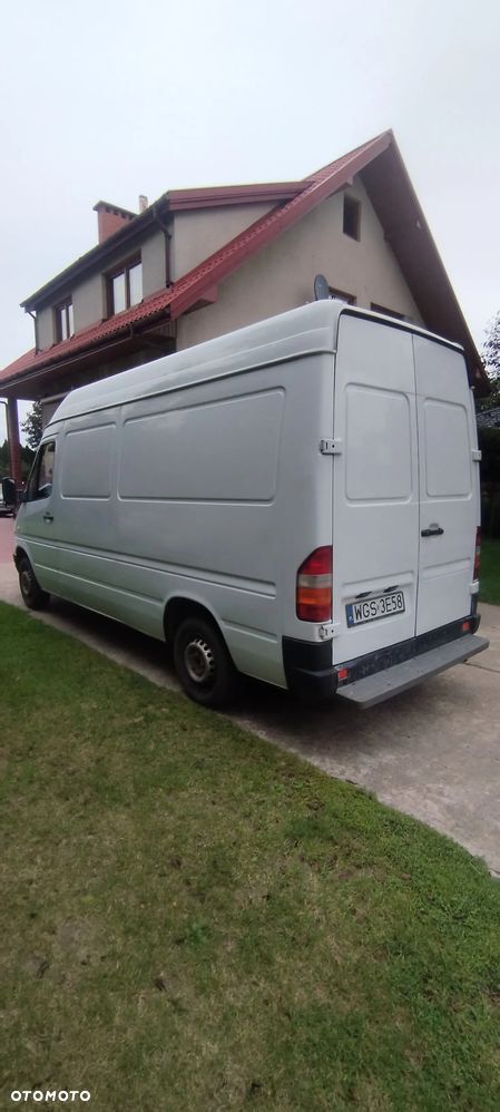 Mercedes-Benz Sprinter - 7