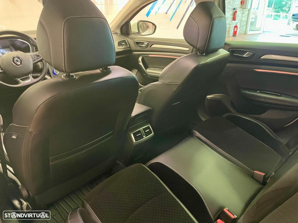 Renault Mégane ENERGY TCe 130 INTENS - 28