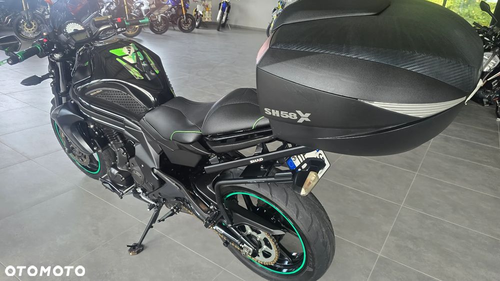 Kawasaki ER - 4
