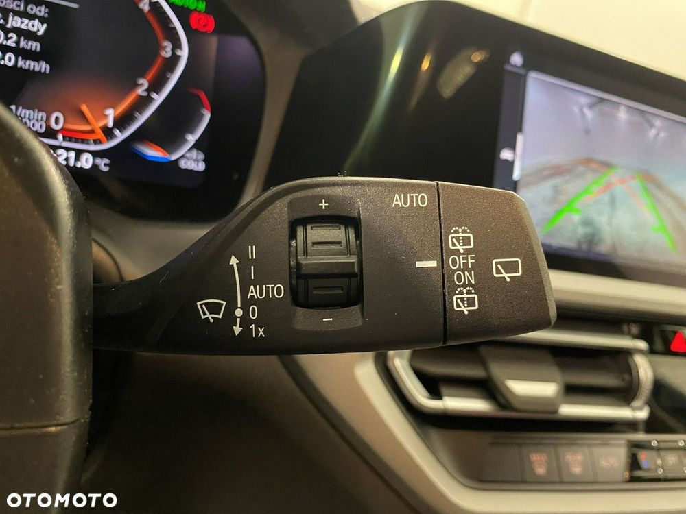 BMW Seria 3 - 25