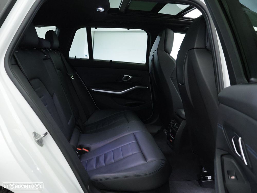 BMW 330 e xDrive Aut. M Sport - 11