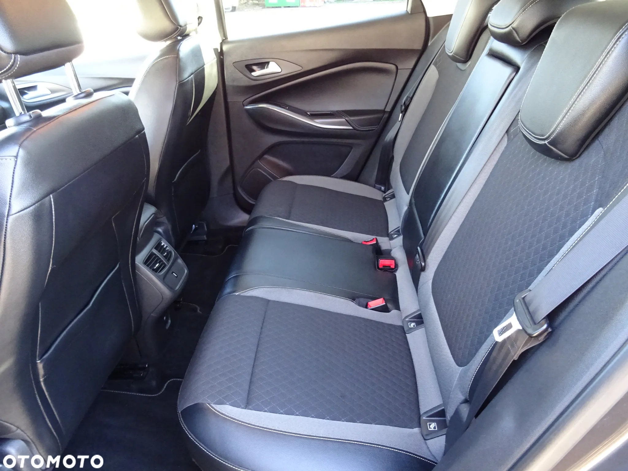 Opel Grandland X 1.2 Start/Stop Automatik Ultimate - 11