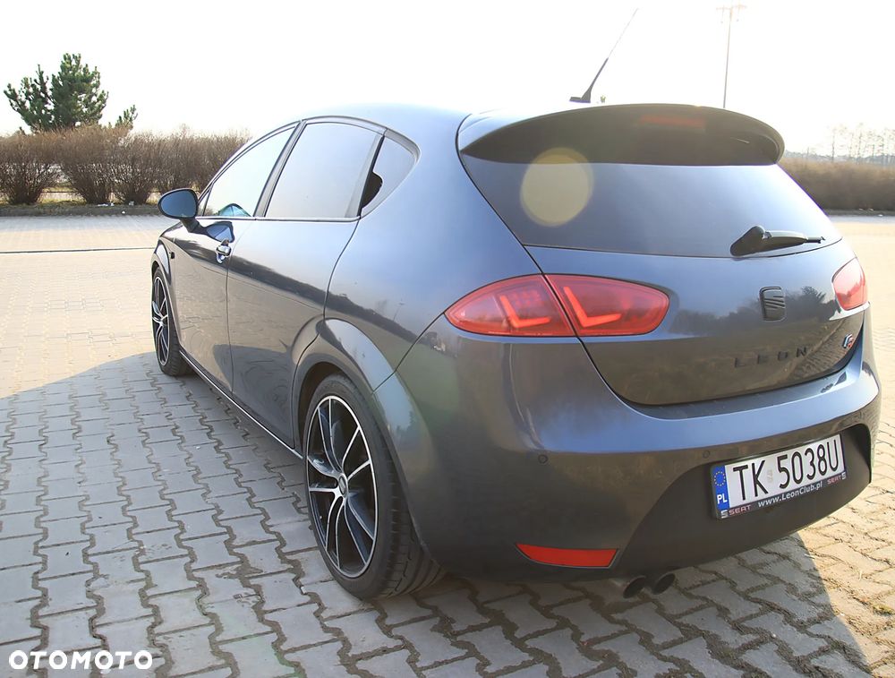 Seat Leon 2.0 TDI DPF FR - 12