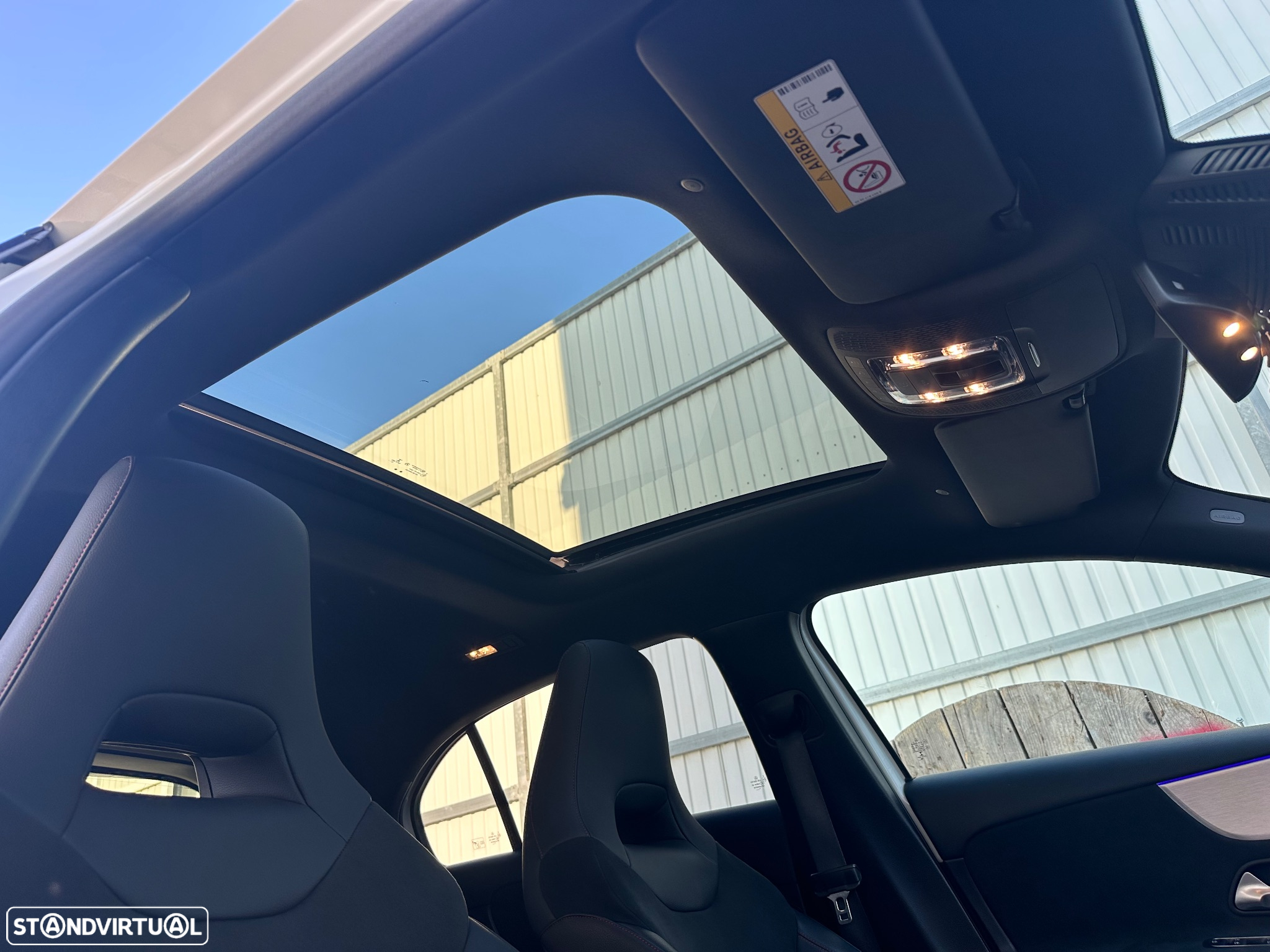 Mercedes-Benz A 35 AMG 4Matic Speedshift DCT 7G - 52