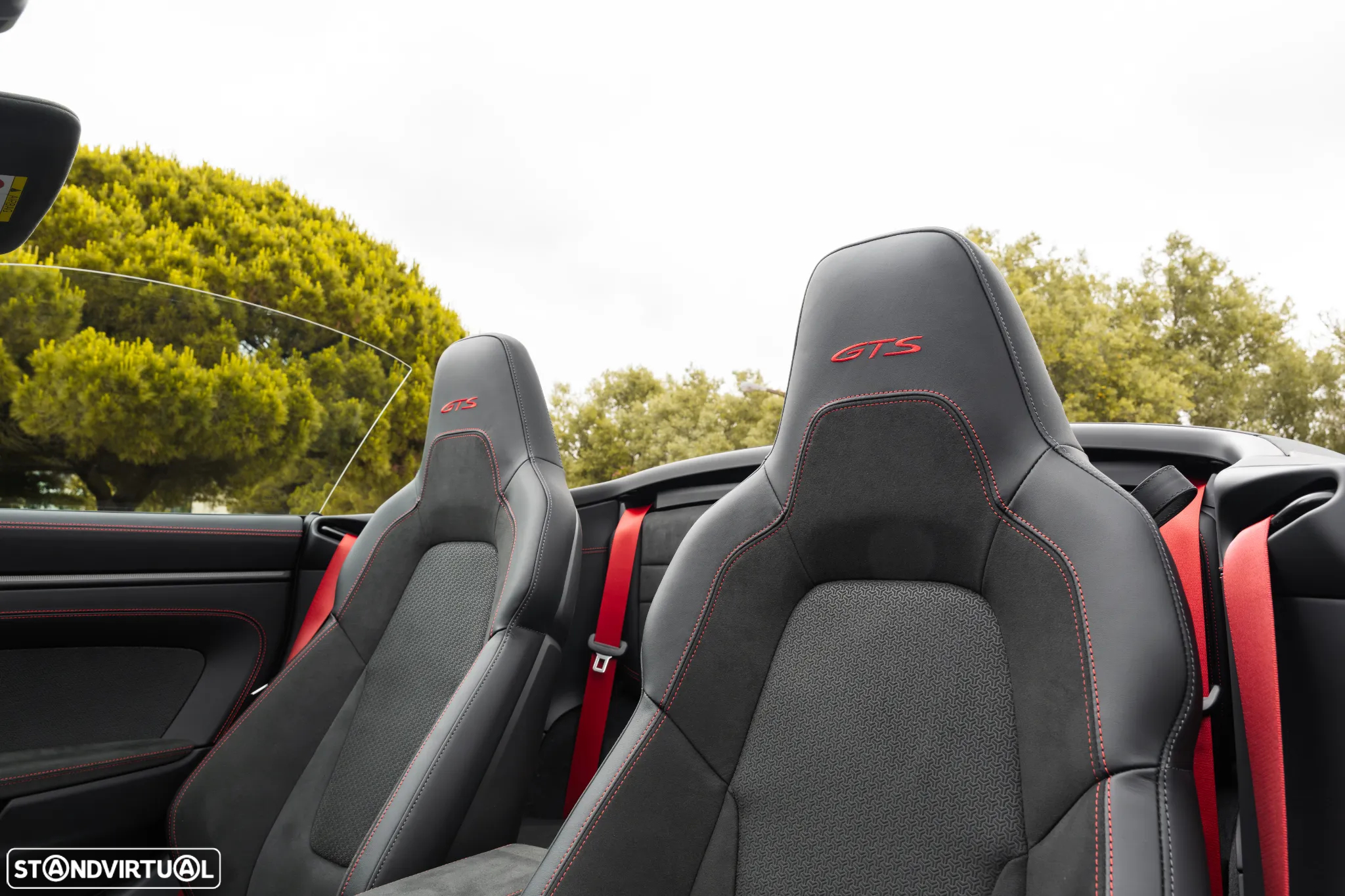 Porsche 911 (992) Carrera GTS - 16