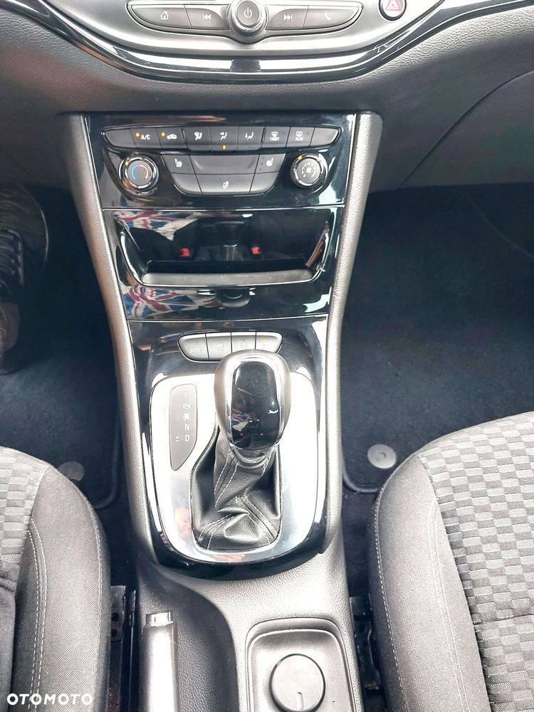 Opel Astra - 17