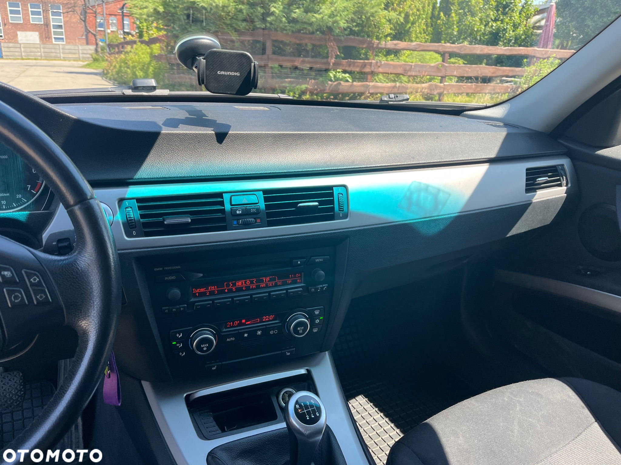 BMW Seria 3 318i - 16