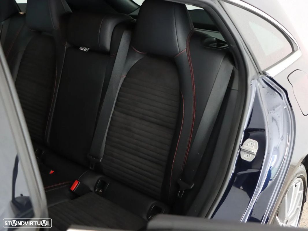 Mercedes-Benz CLA 180 d Shooting Brake AMG Line Aut. - 34