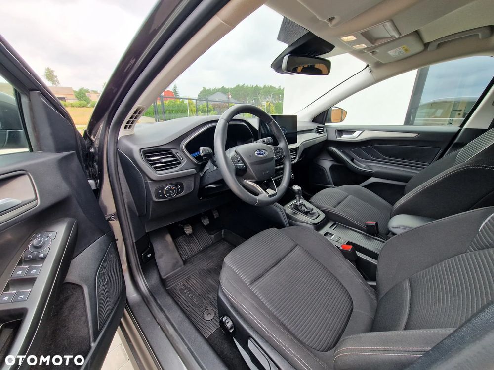 Ford Focus 1.0 EcoBoost Titanium - 5