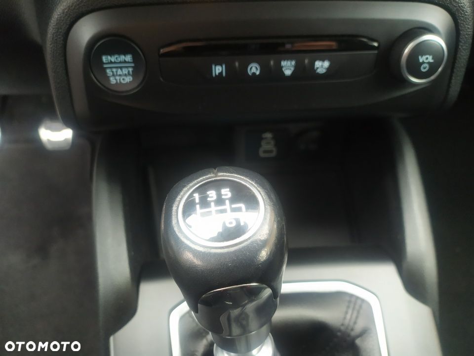 Ford Focus - 30