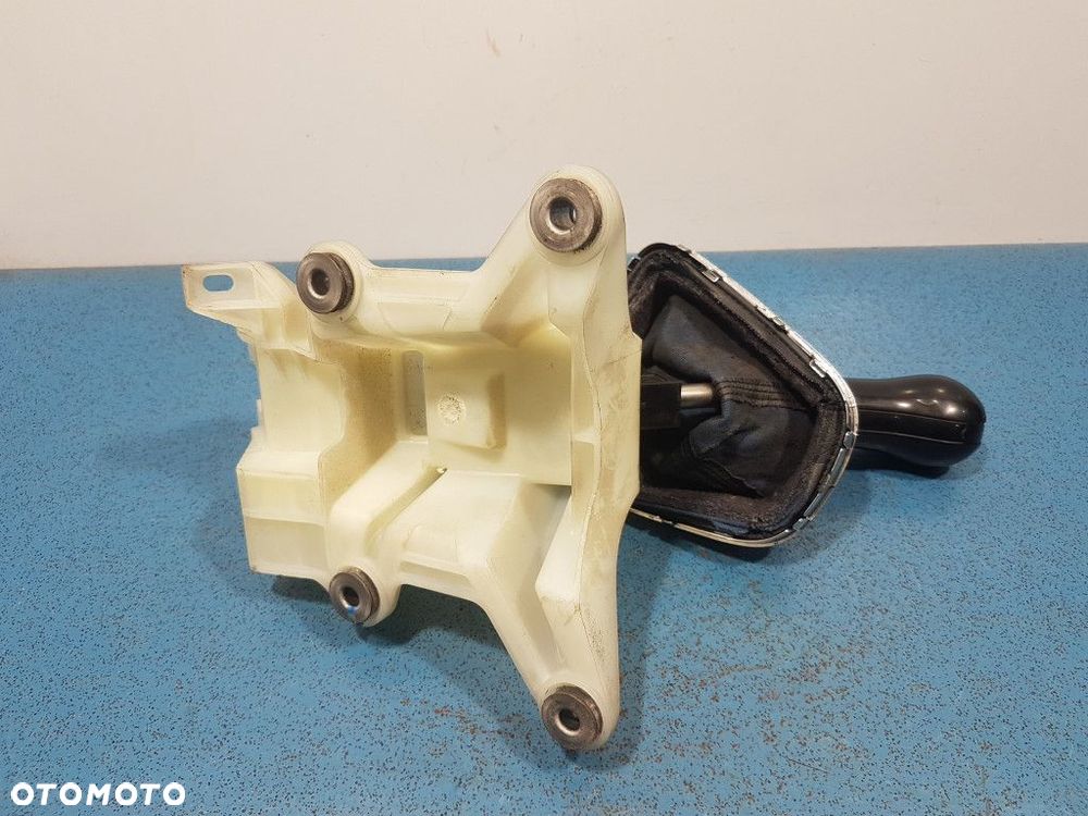 TOYOTA COROLLA VERSO I 2.0 D4D LEWAREK ZMIANY BIEGÓW - 5