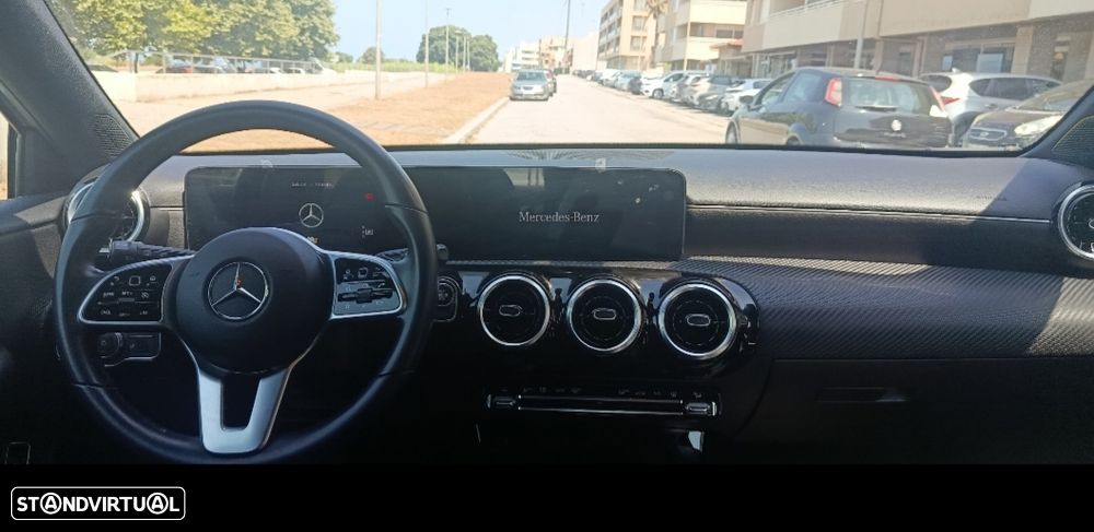Mercedes-Benz A 250 e 8G-DCT Style - 3
