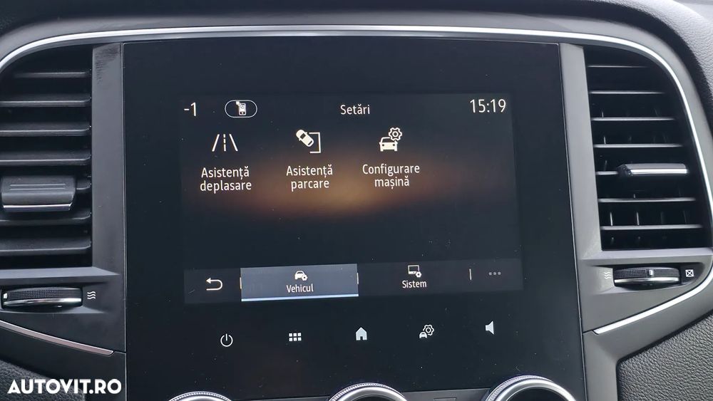 Renault Megane BLUE dCi 115 INTENS - 29